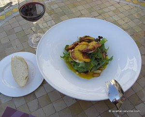 al-aljibe-goatcheese-salad al-aljibe-goatcheese-salad