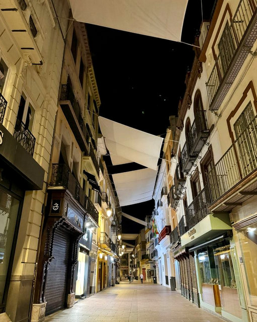 night time sevilla